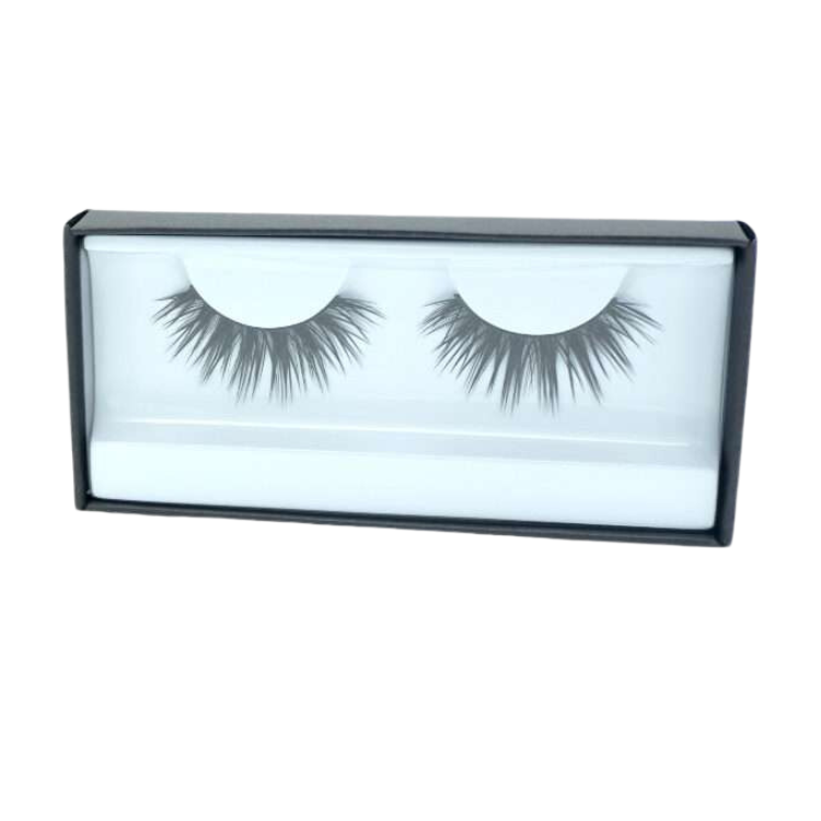 Huda Beauty Classic Lash Lana 10