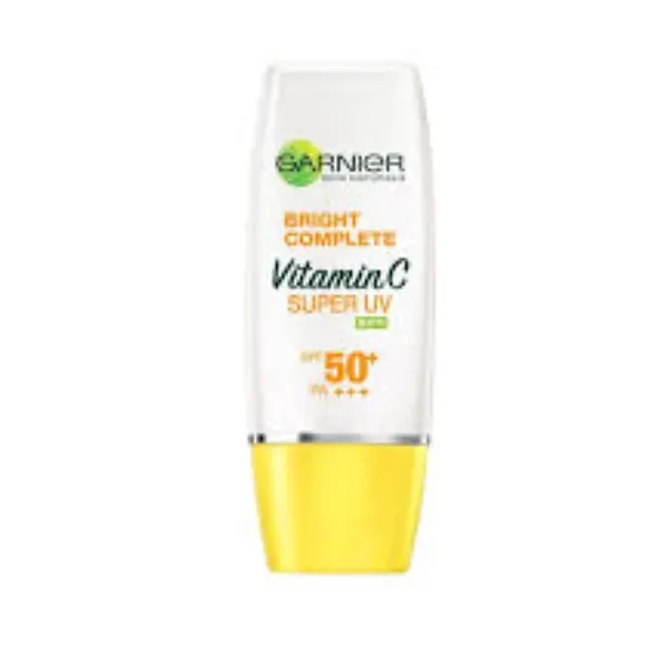 Garnier Bright Complete UV Matte (UV Moisturizer with SPF)