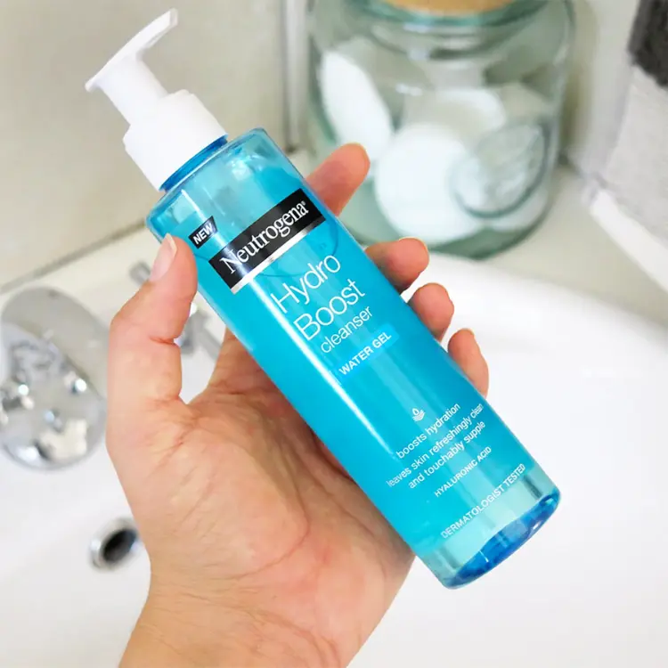 Neutrogena Hydro Boost Cleanser Water Gel - 200ml